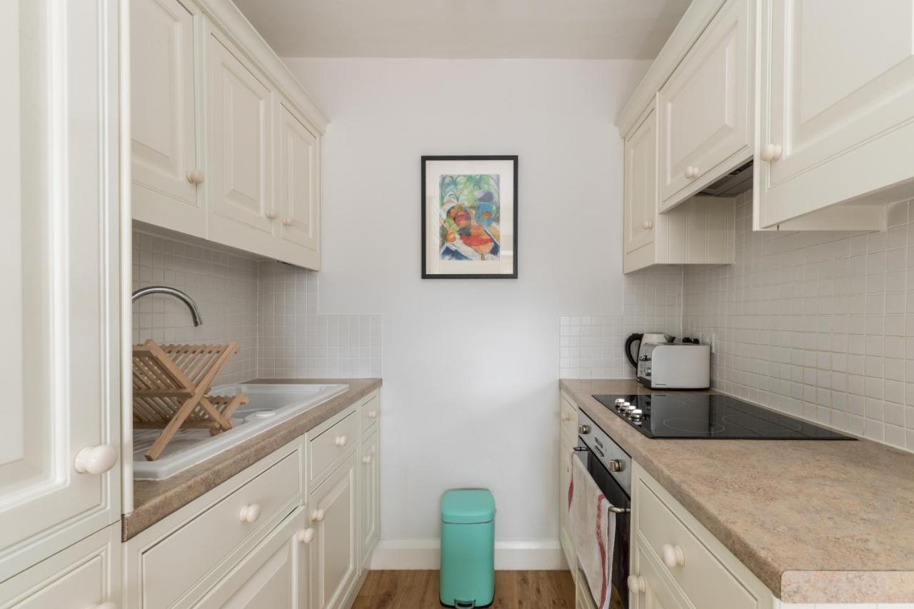 Apartamento Charming Flat With Balcony In Pimlico Londres Exterior foto